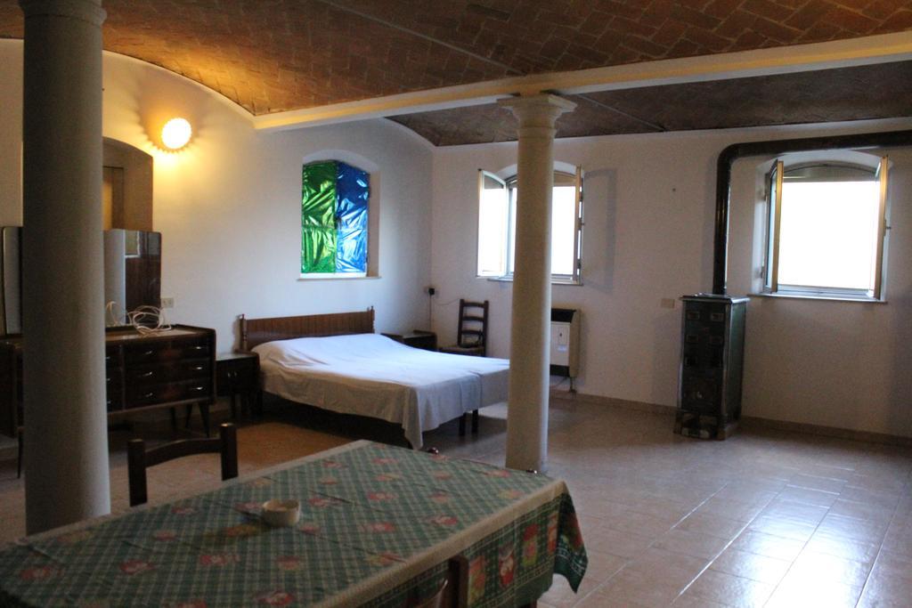 Agriturismo Lucchetta Reggiolo Bagian luar foto